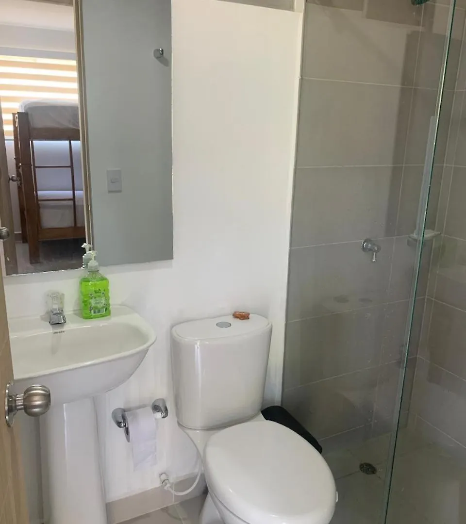 Hermoso Apartamento Con Piscina Cerca Al Parque Tayrona Y Minca サンタ・マルタ 0*,  コロンビア
